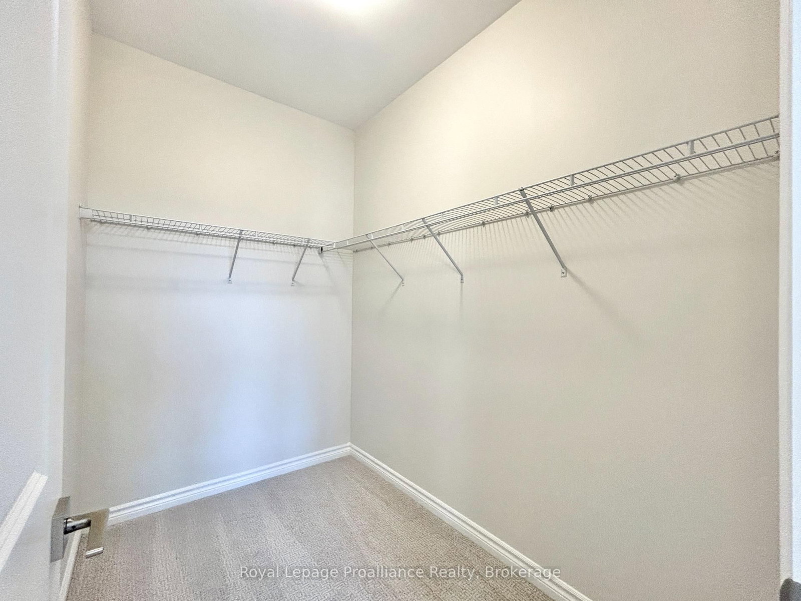 130 Athabaska Drive • Belleville, ON photo 12