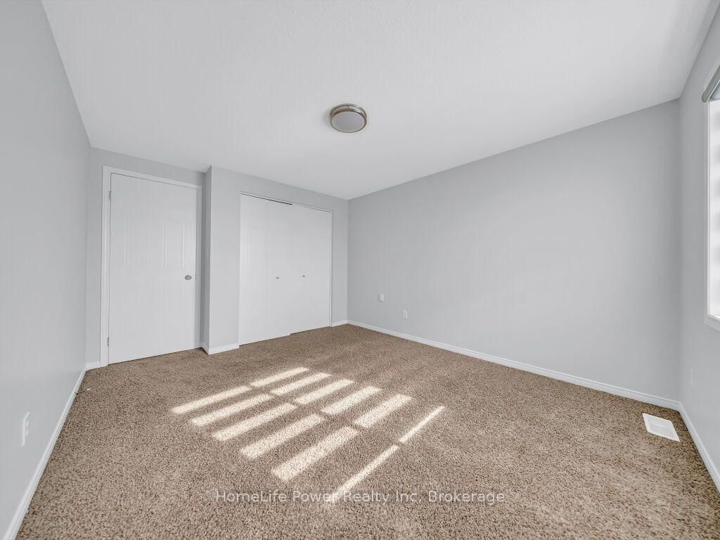 39 Reistview Street • Kitchener, ON photo 22