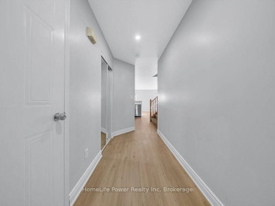 39 Reistview Street • Kitchener, ON photo 3