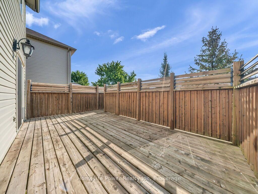 39 Reistview Street • Kitchener, ON photo 33