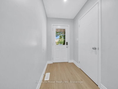 39 Reistview Street • Kitchener, ON photo 4