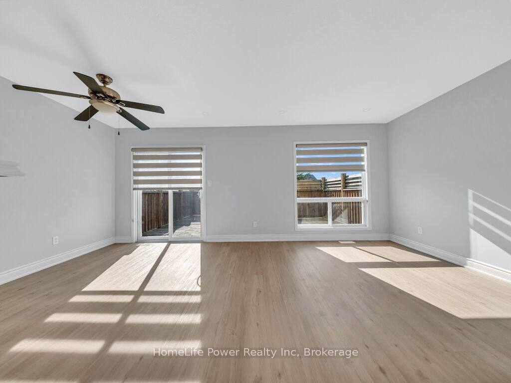 39 Reistview Street • Kitchener, ON photo 5