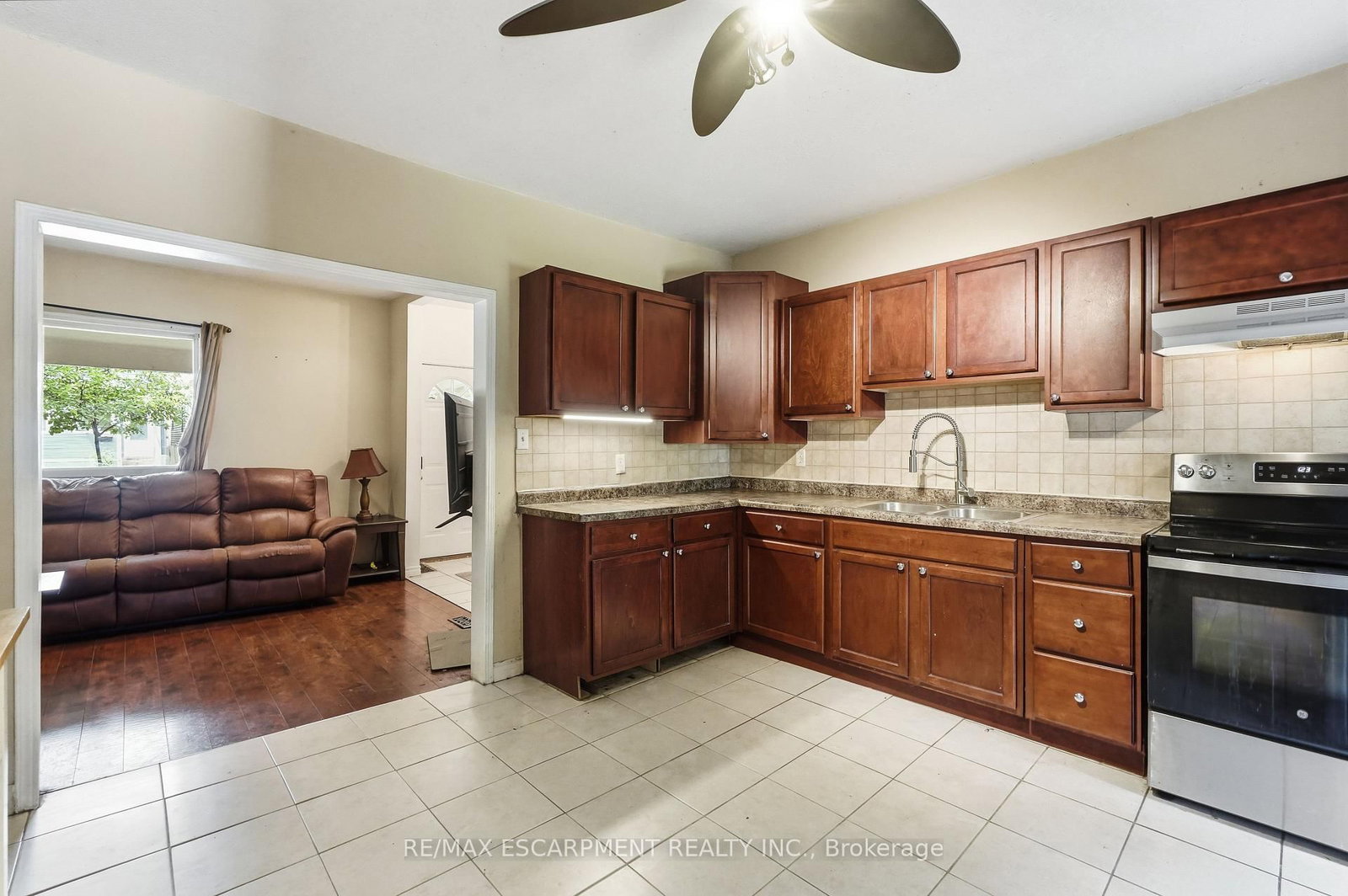 26 Niagara Street • Hamilton, ON photo 6