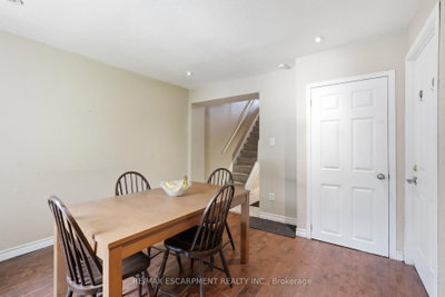 26 Niagara Street • Hamilton, ON photo 8