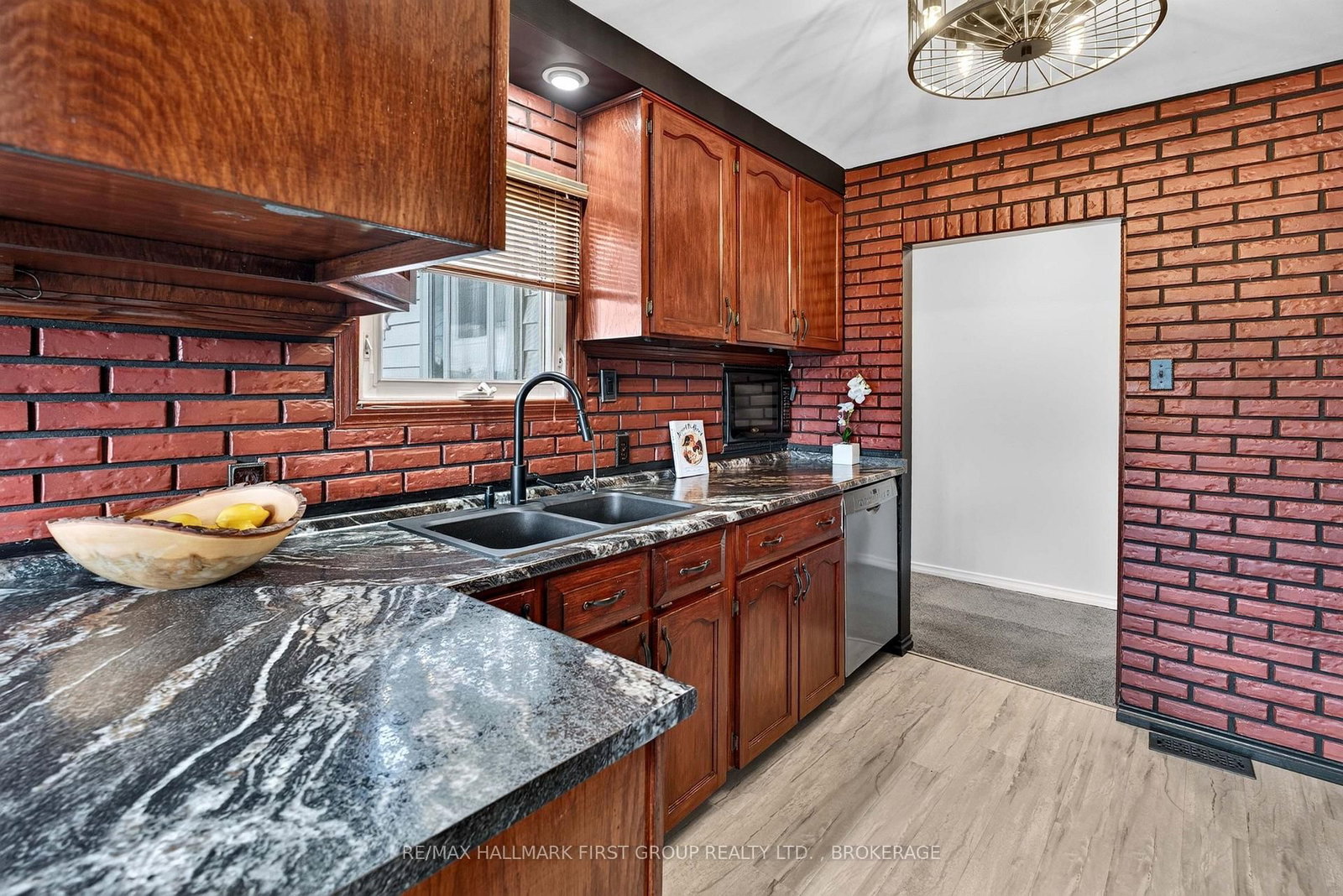 907 Millhaven Road • Bissett Creek, ON photo 15