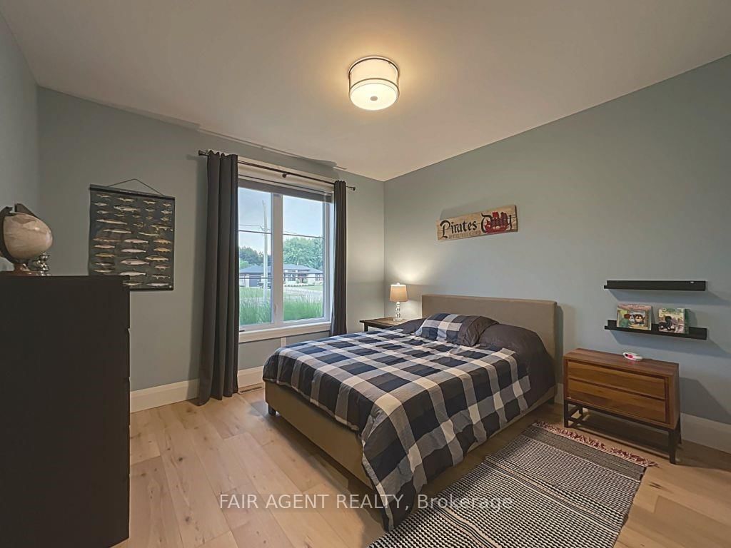 93 Woodland Drive • Norfolk, ON photo 13