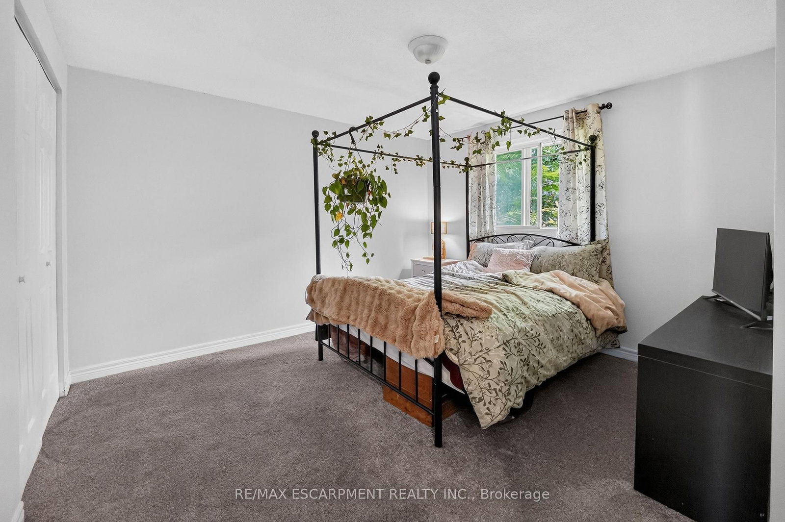 132 LOCK Street W • #3 • Haldimand, ON photo 14