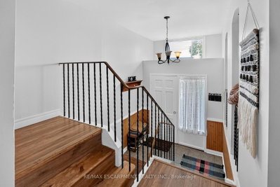 132 LOCK Street W • #3 • Haldimand, ON photo 4
