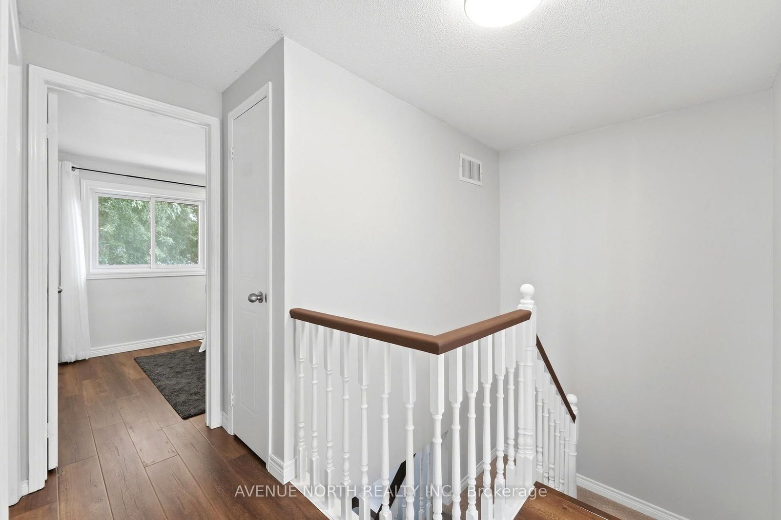 12 Pleasant Grove Terrace • Grimsby, ON photo 17