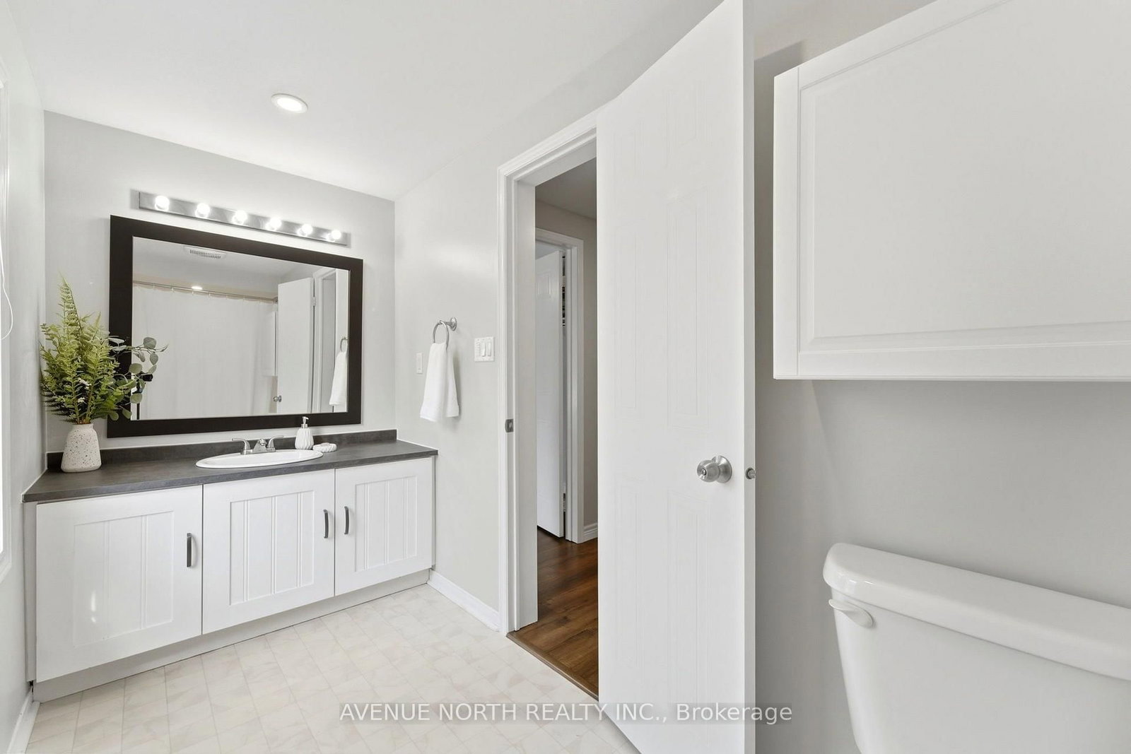 12 Pleasant Grove Terrace • Grimsby, ON photo 25
