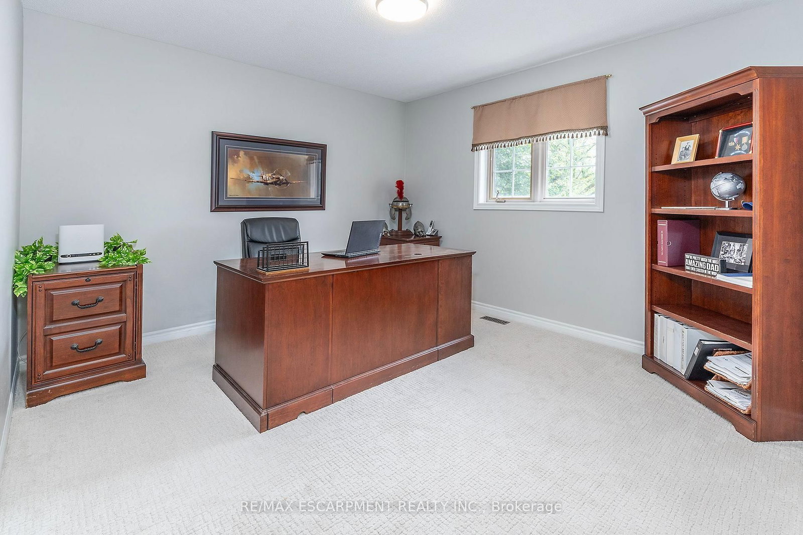90 Surrey Drive • Hamilton, ON photo 22