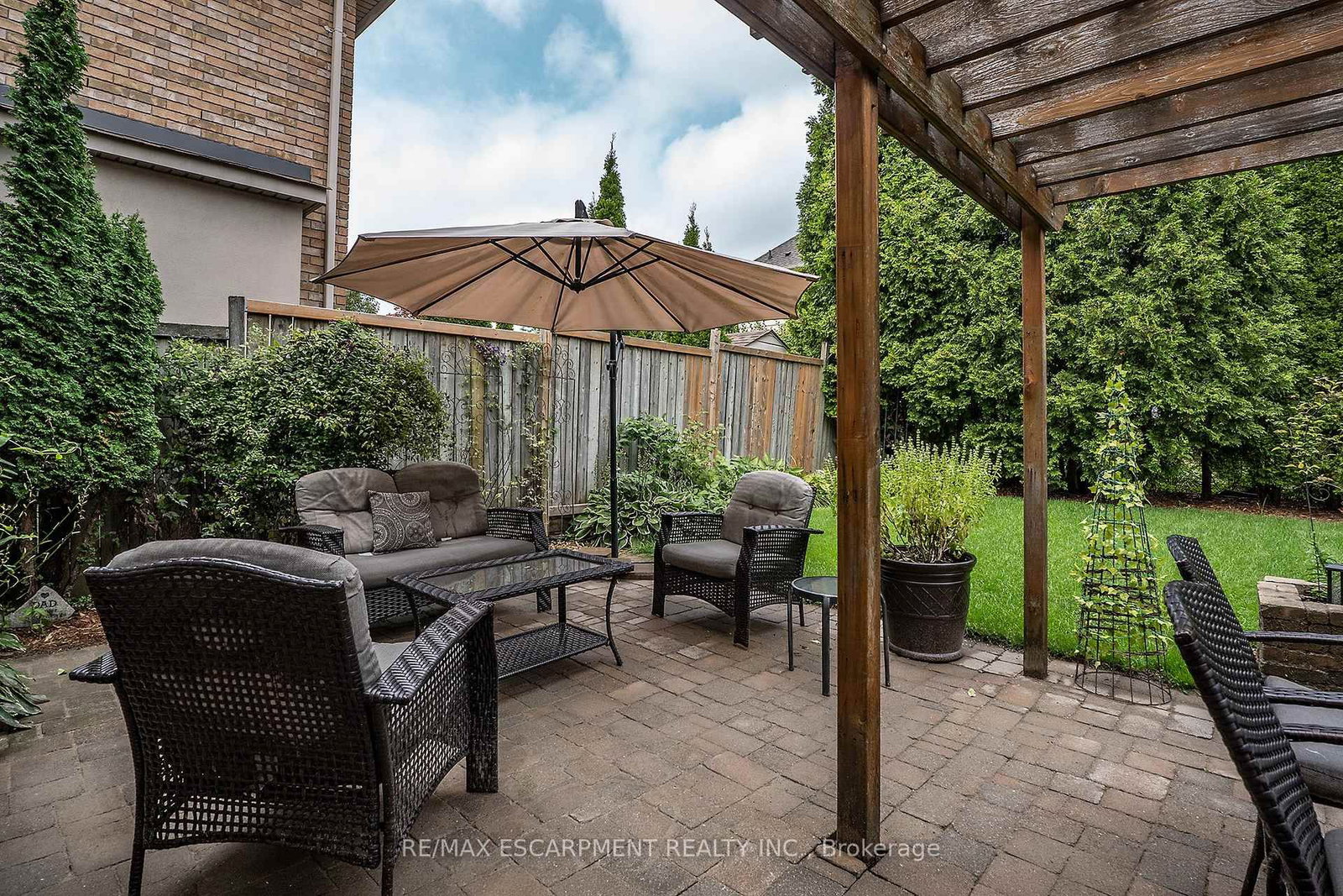 90 Surrey Drive • Hamilton, ON photo 28
