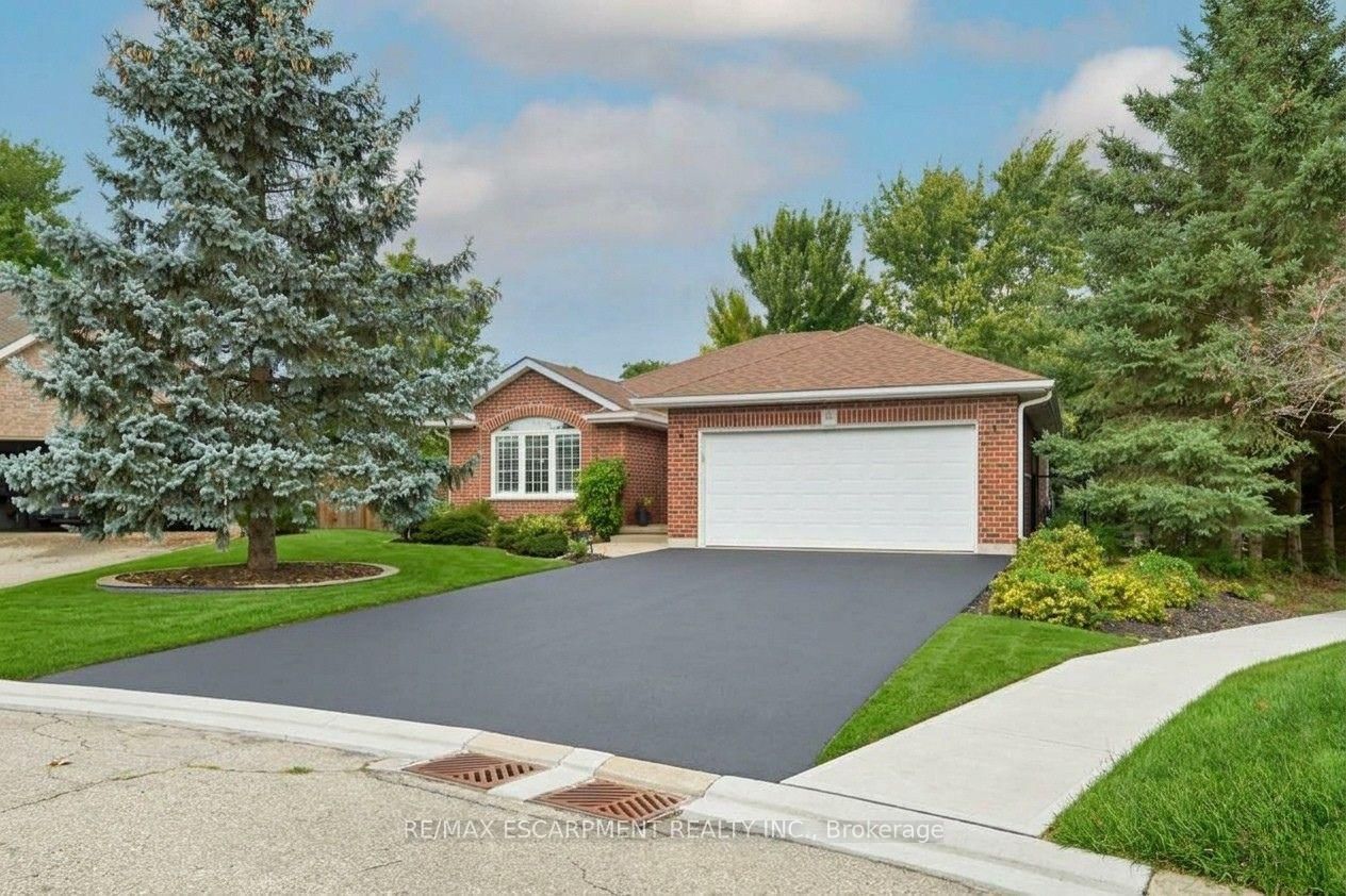 11 Simon Court • Norfolk, ON photo 1