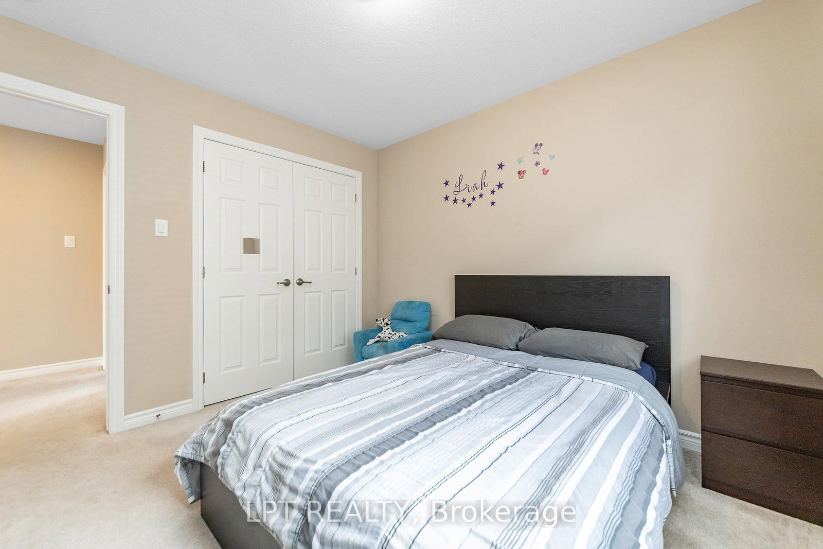 908 Pedigree Street • Stittsville, ON photo 26