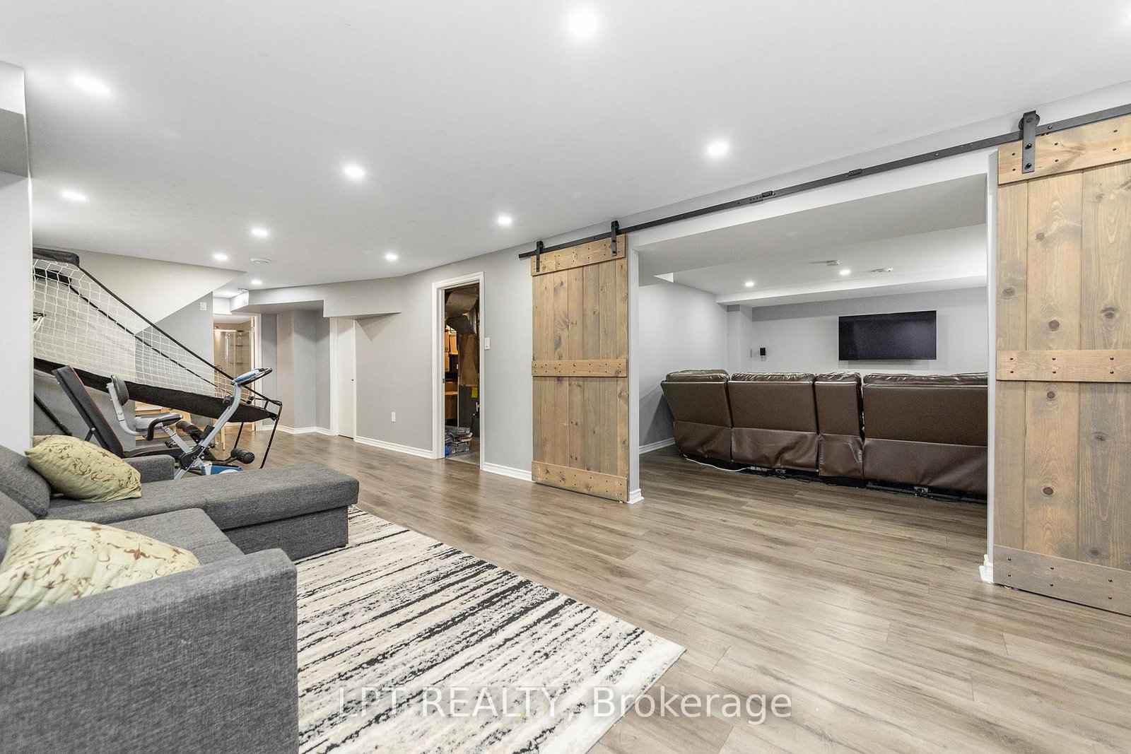 908 Pedigree Street • Stittsville, ON photo 29