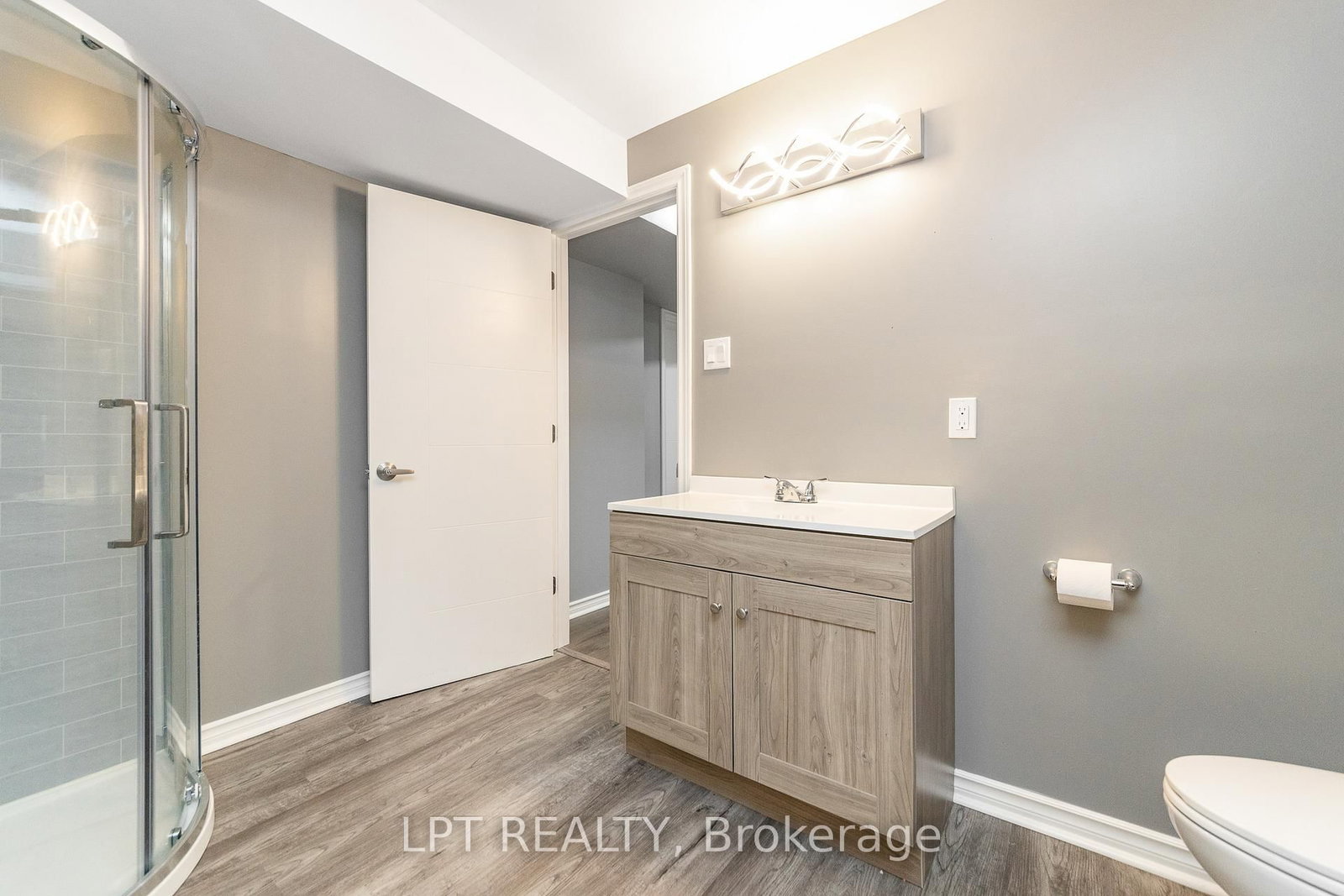 908 Pedigree Street • Stittsville, ON photo 32
