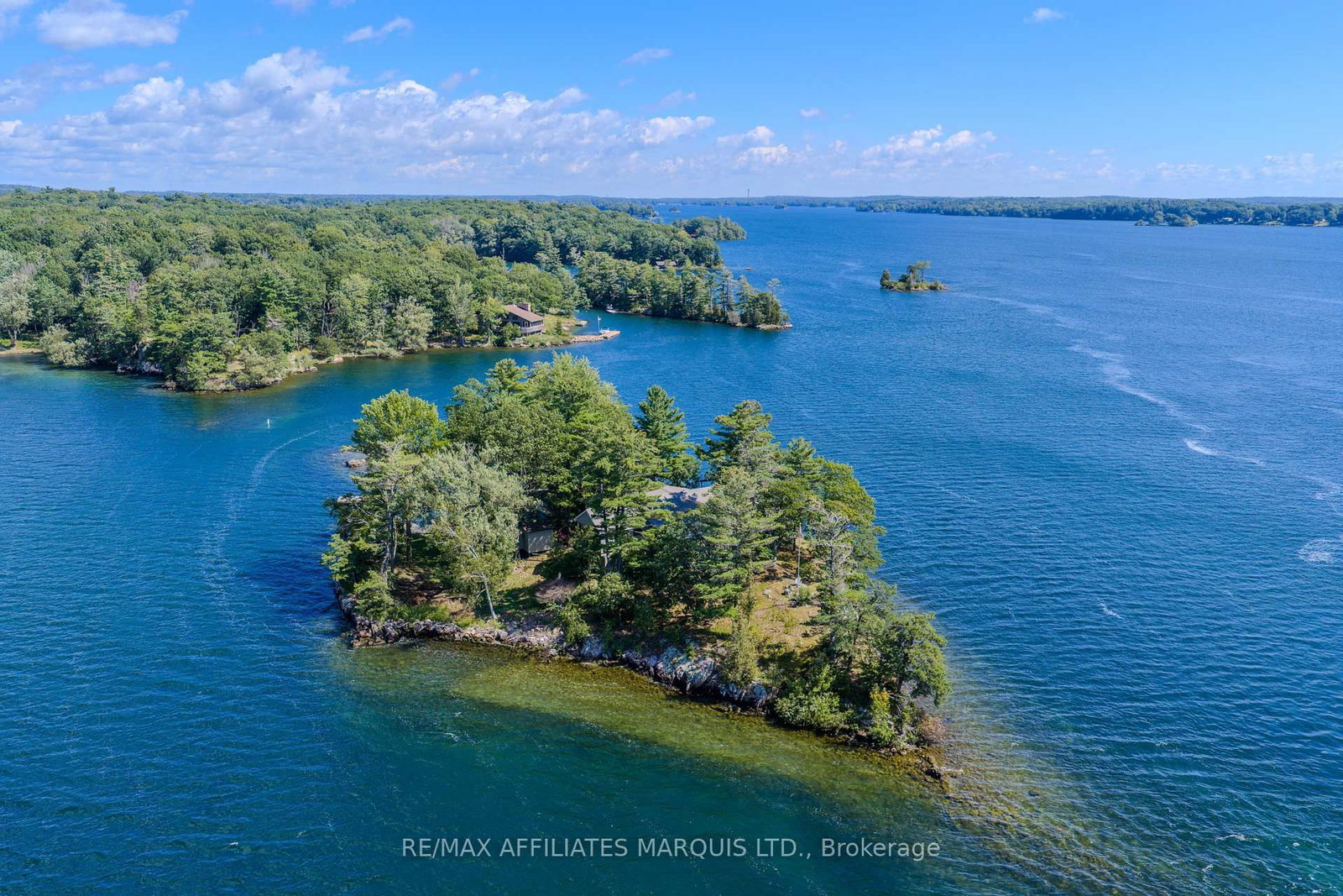 1 Island 49 Island • Leeds and the Thousand Islands, ON photo 43