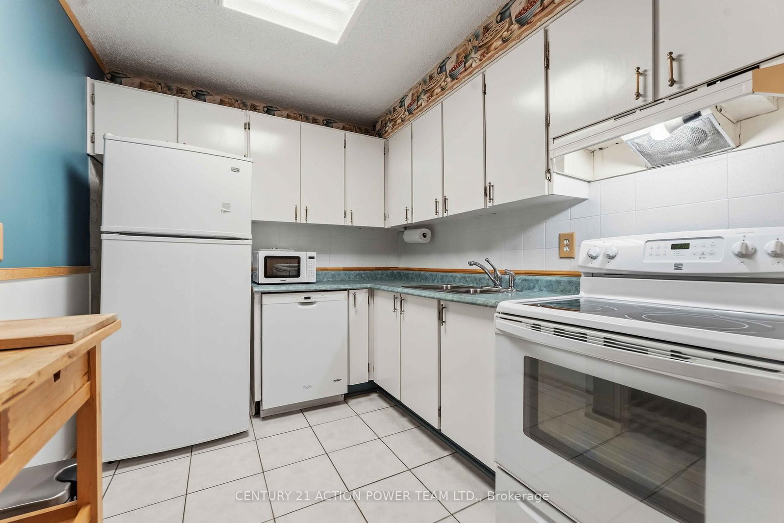 505 ST LAURENT Boulevard • #903 • Ottawa, ON photo 16