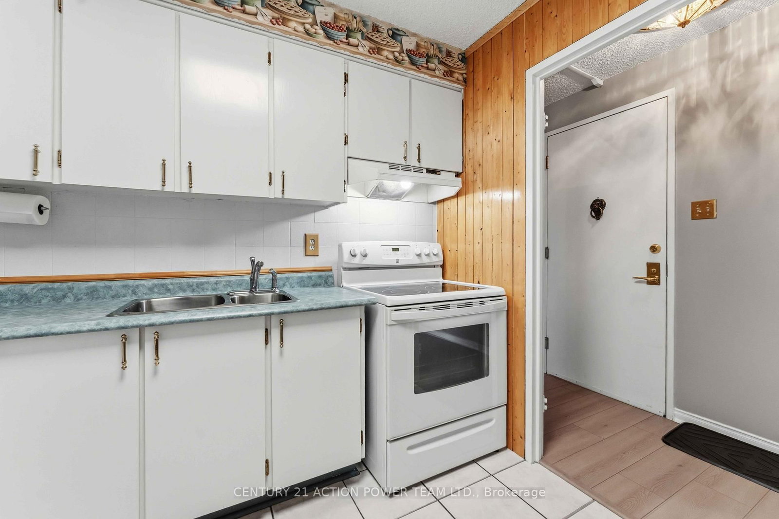 505 ST LAURENT Boulevard • #903 • Ottawa, ON photo 18