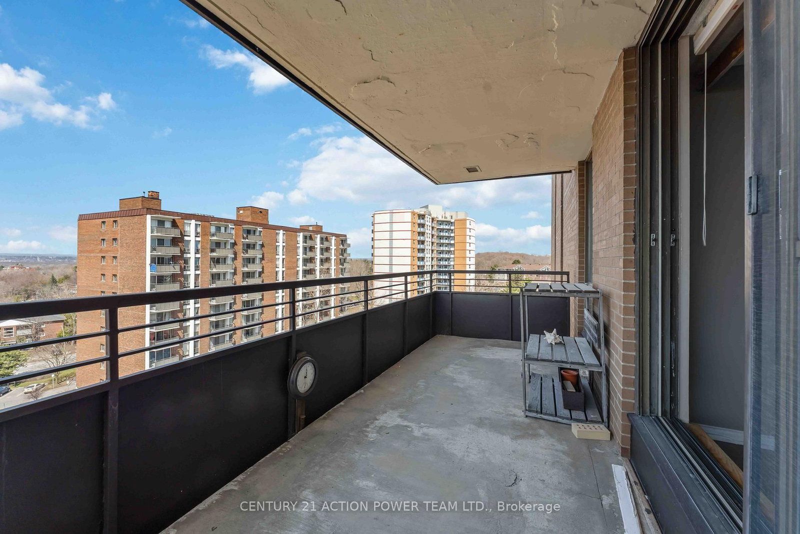 505 ST LAURENT Boulevard • #903 • Ottawa, ON photo 32