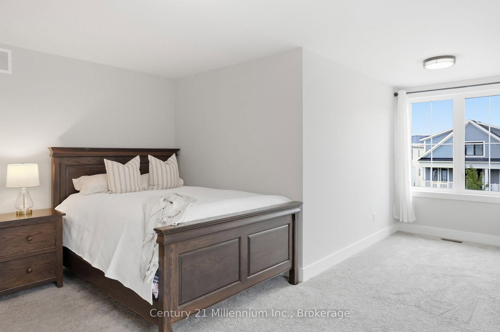 132 Sycamore Street • Blue Mountains, ON photo 31