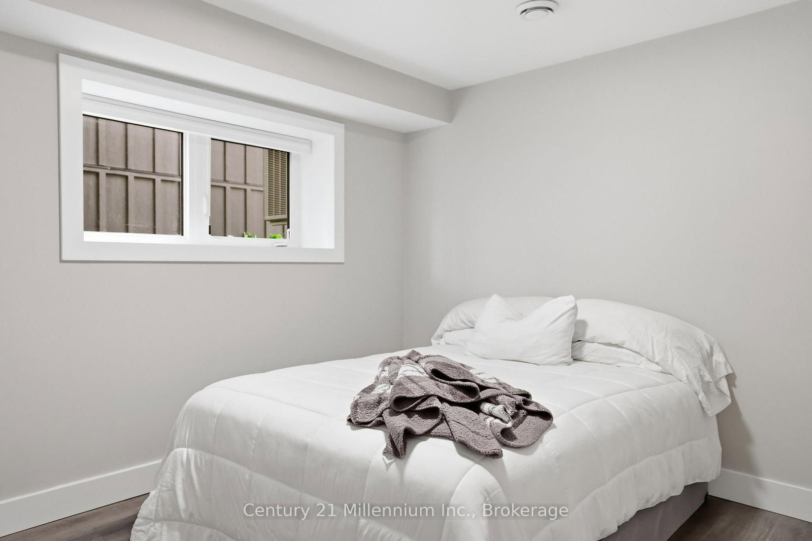 132 Sycamore Street • Blue Mountains, ON photo 38