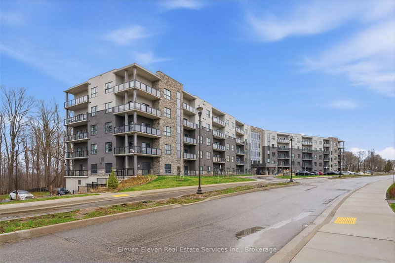 1100 Lackner Pl photo 4