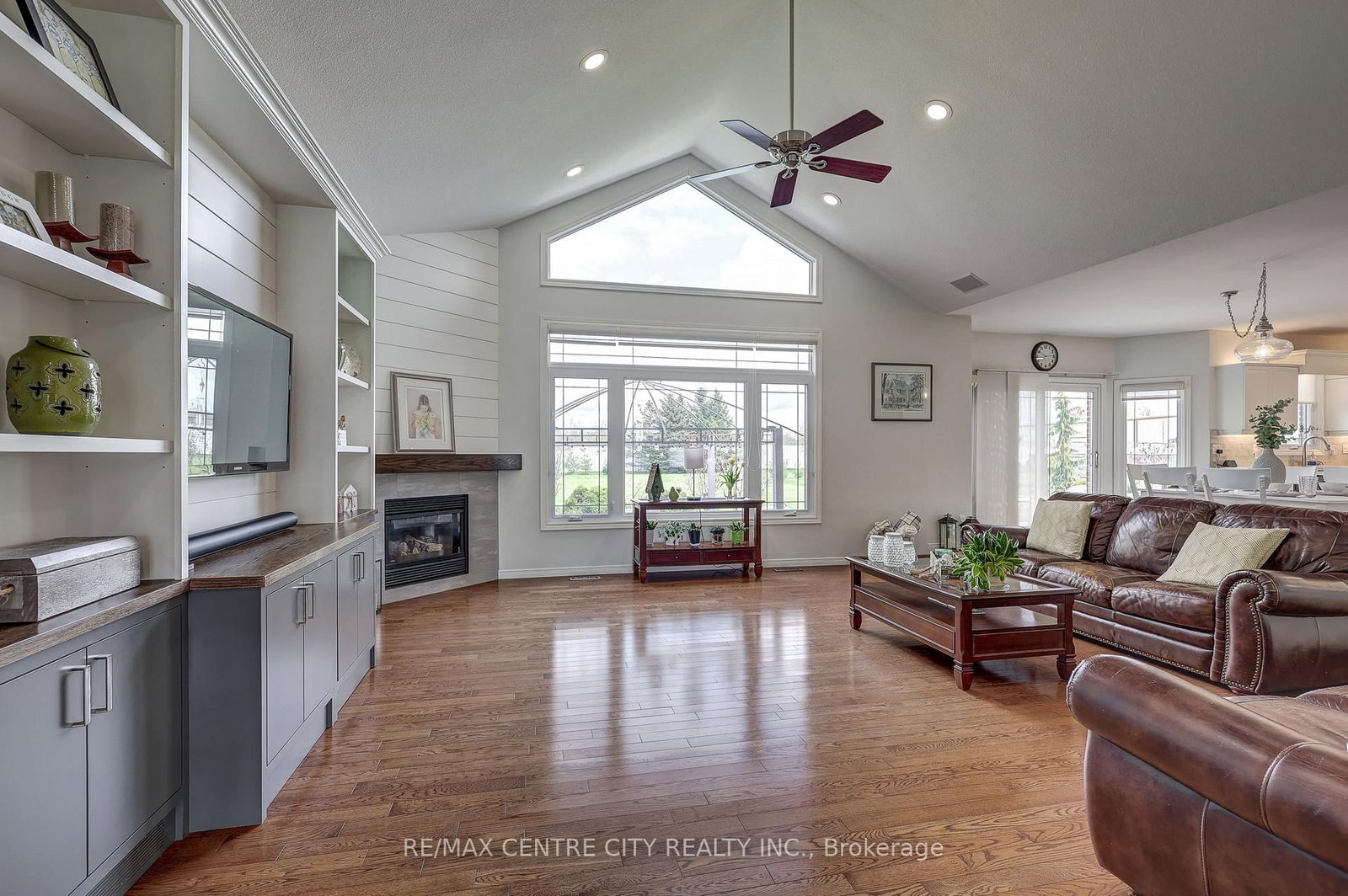 9538 Tower Road • Central Elgin, ON photo 14