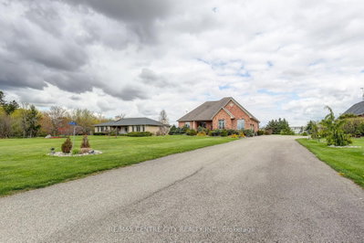 9538 Tower Road • Central Elgin, ON photo 8