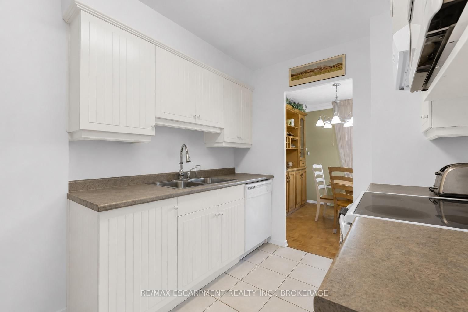 35 Towering Heights Boulevard • #1007 • St. Catharines, ON photo 6