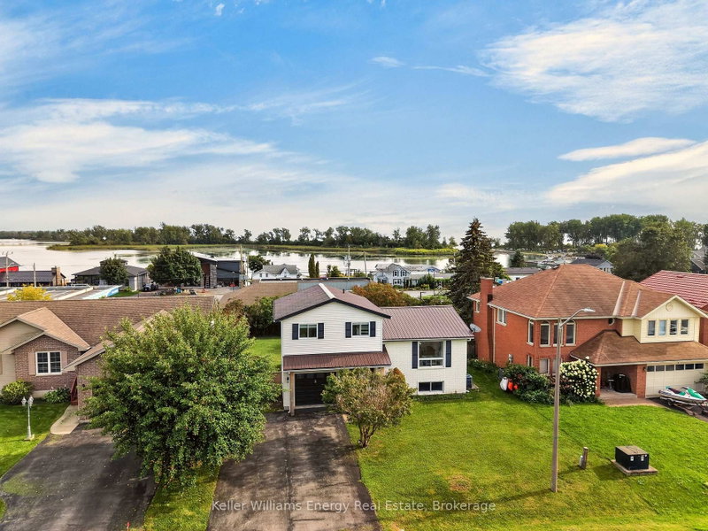 5 Harbourview Crescent, Prince Edward County