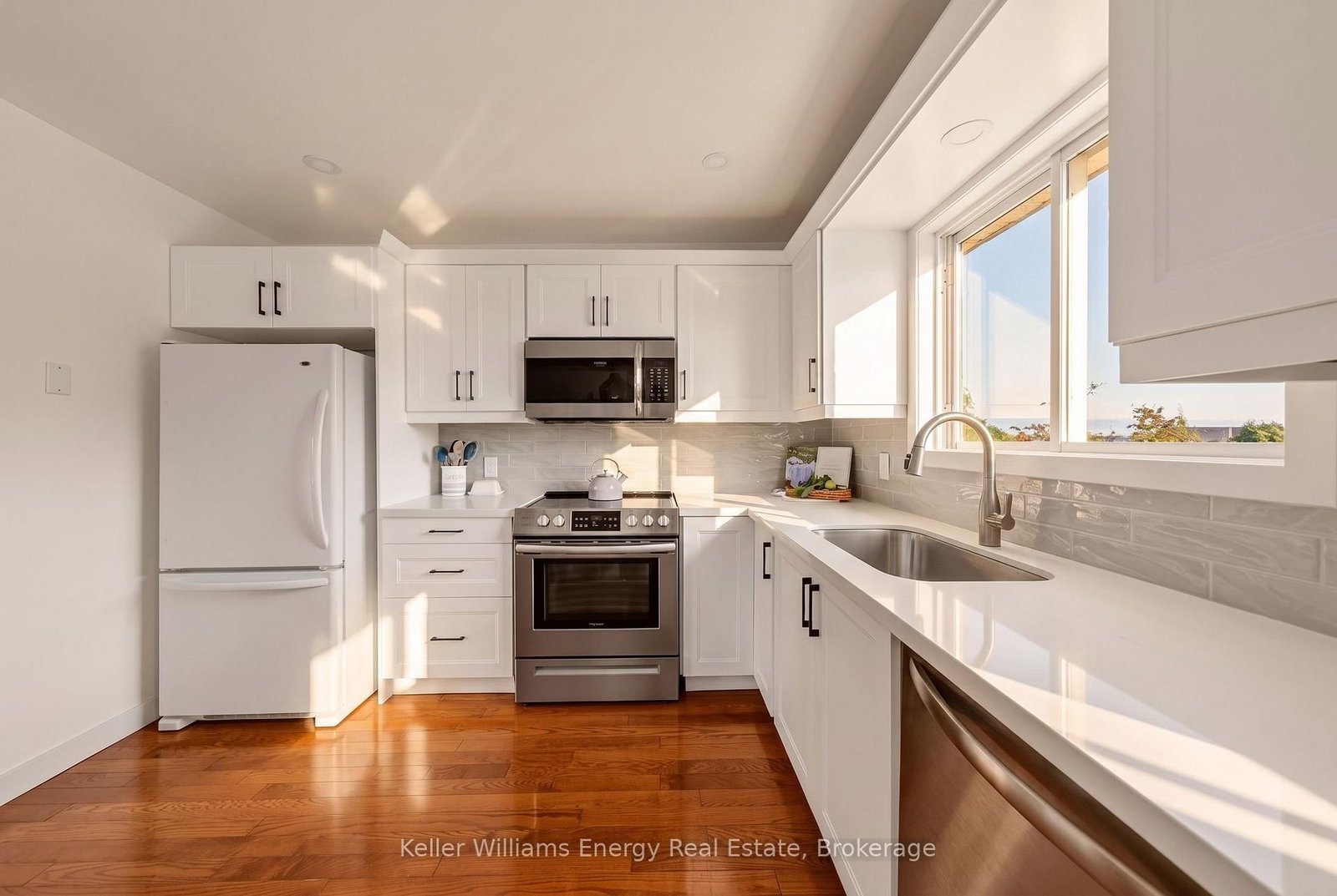 5 Harbourview Crescent • Prince Edward County, ON photo 13
