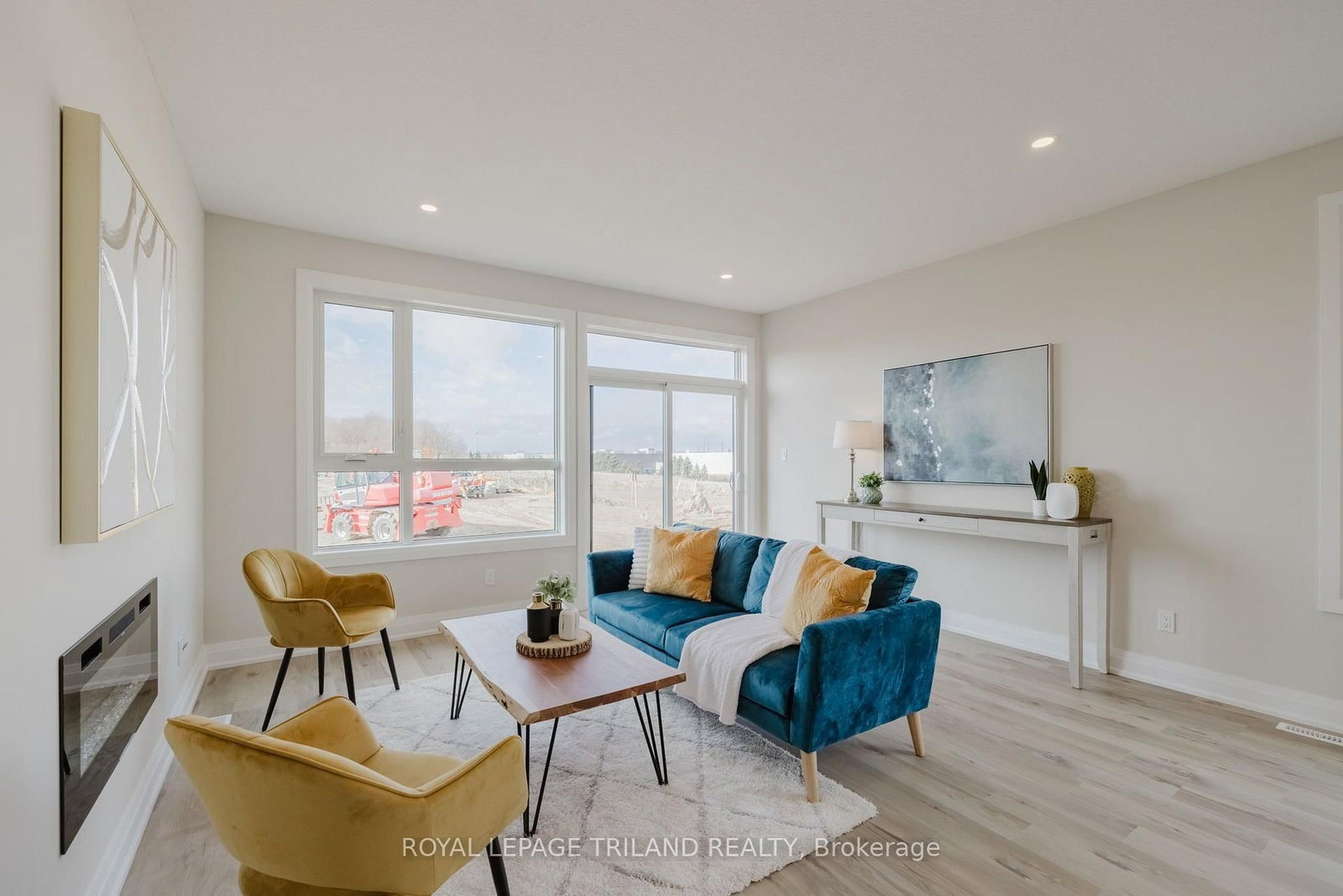 1899 Dalmagarry Road • London North, ON photo 22