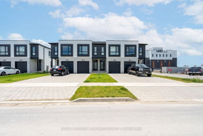 1899 Dalmagarry Road • London North, ON photo 7