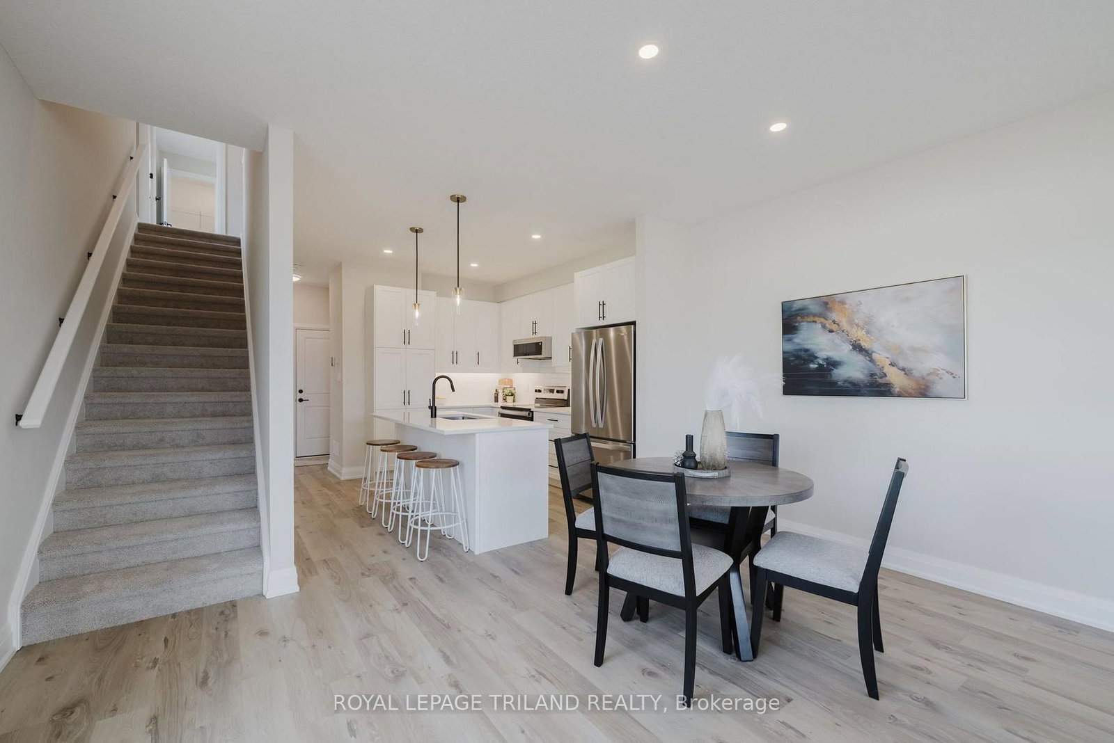 1893 Dalmagarry Road • London North, ON photo 24
