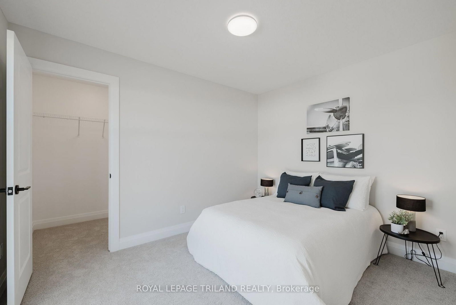 1893 Dalmagarry Road • London North, ON photo 30