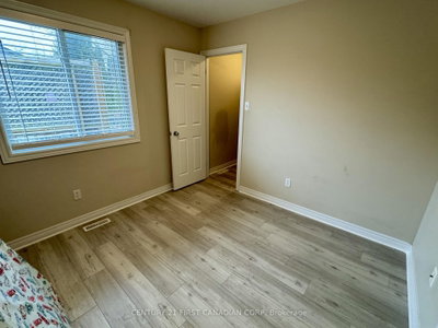 994 Marigold Street • London North, ON photo 7