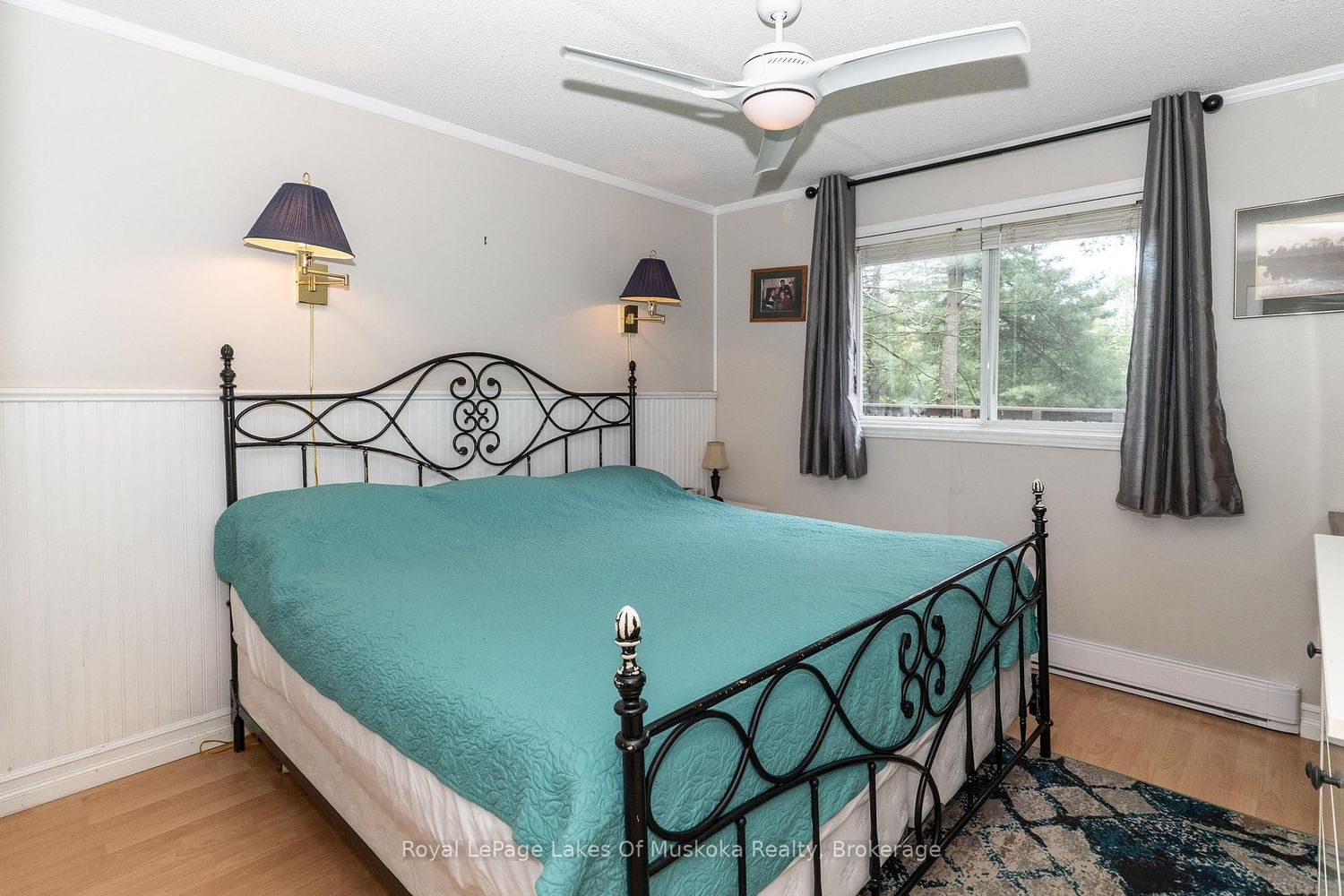 230 Lakeview Avenue • Gravenhurst, ON photo 17