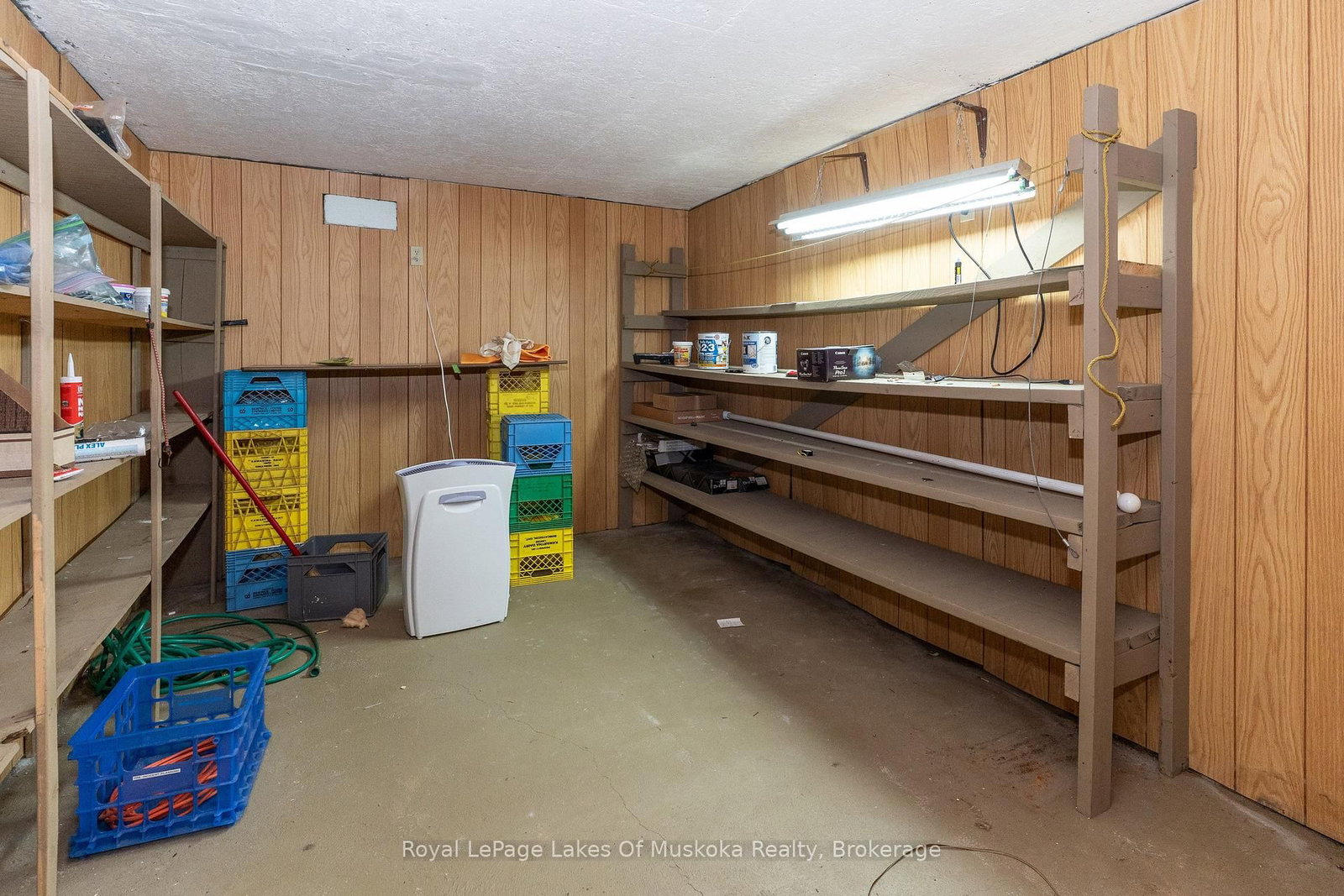 230 Lakeview Avenue • Gravenhurst, ON photo 31
