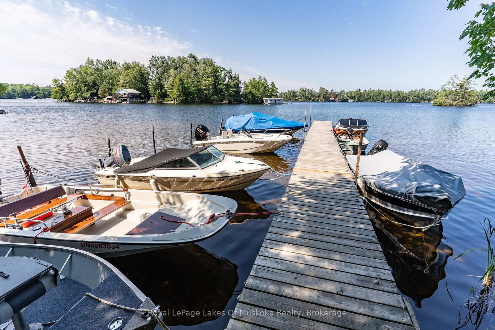 230 Lakeview Avenue • Gravenhurst, ON photo 42