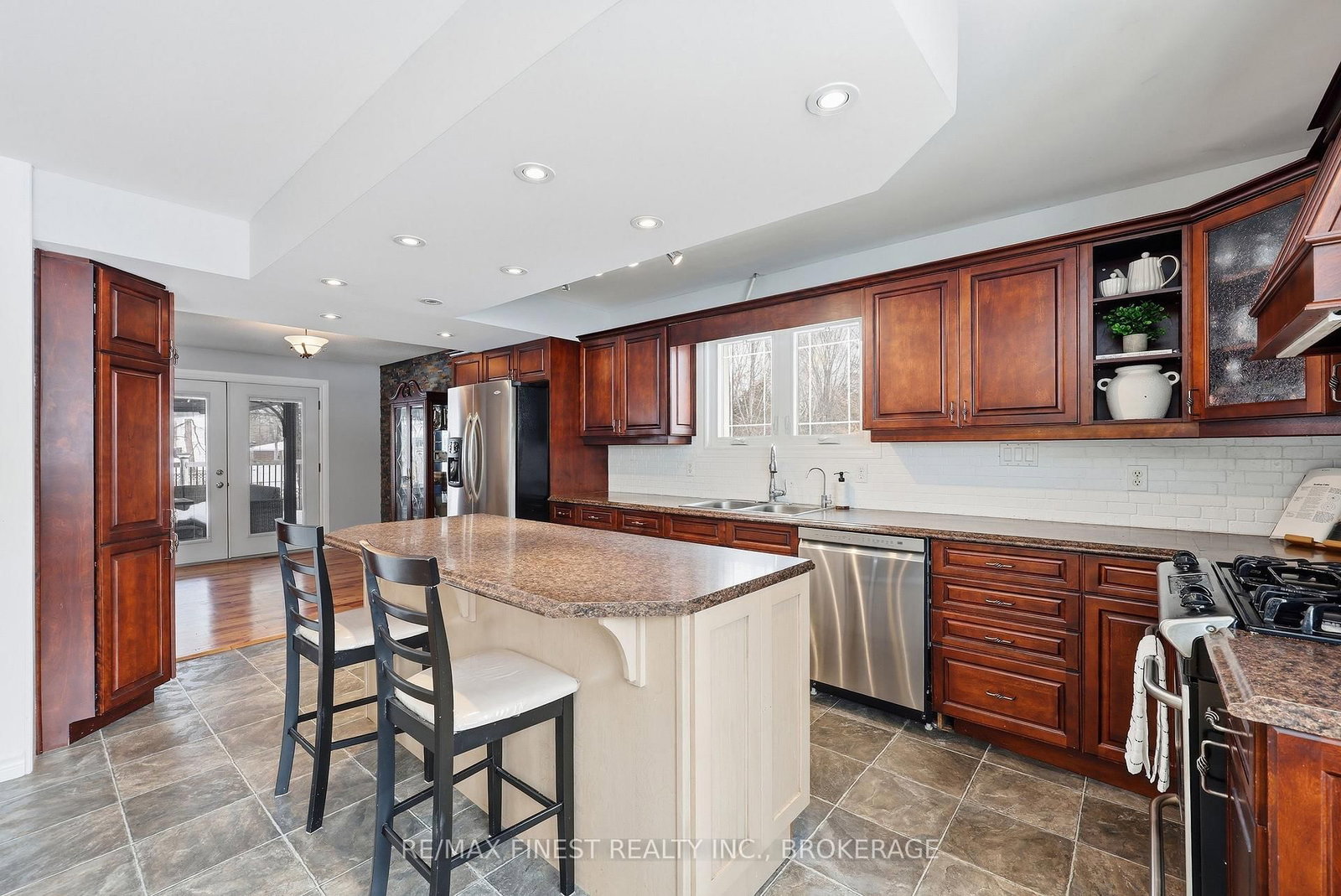 2518 Rideau Ferry Road • Perth, ON photo 14