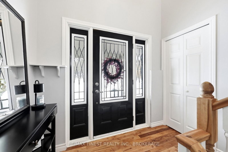 2518 Rideau Ferry Road