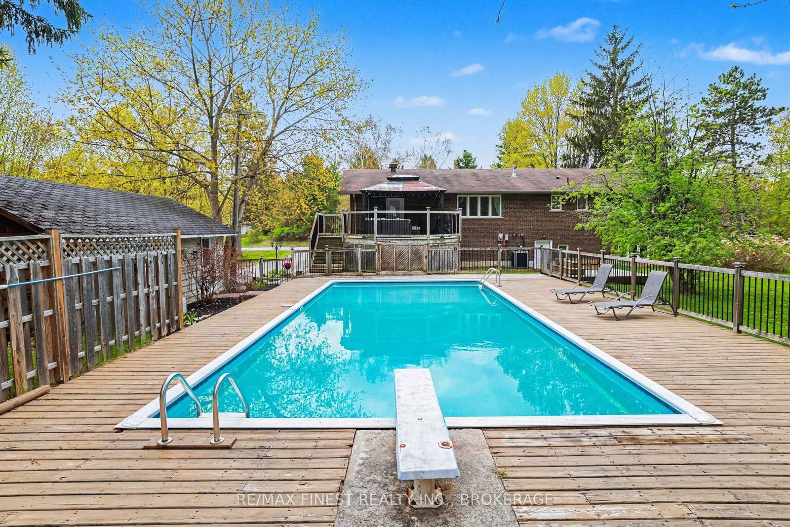 2518 Rideau Ferry Road • Perth, ON photo 36