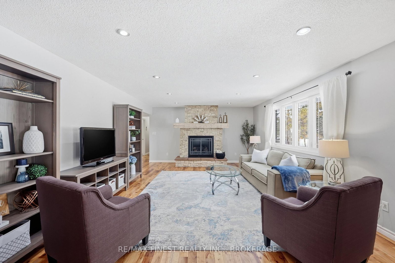 2518 Rideau Ferry Road • Perth, ON photo 7