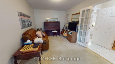 115 Resurrection Drive • Kitchener, ON photo 5