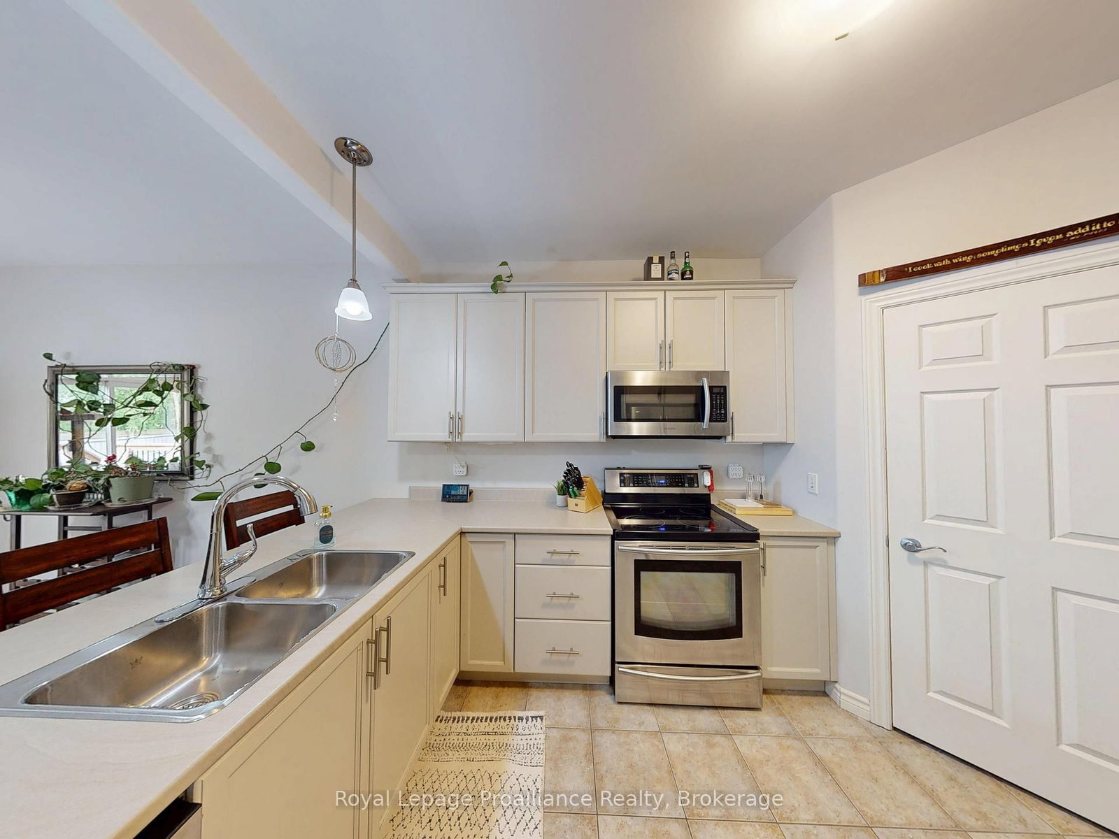 194 Haig Road • #33 • Belleville, ON photo 10