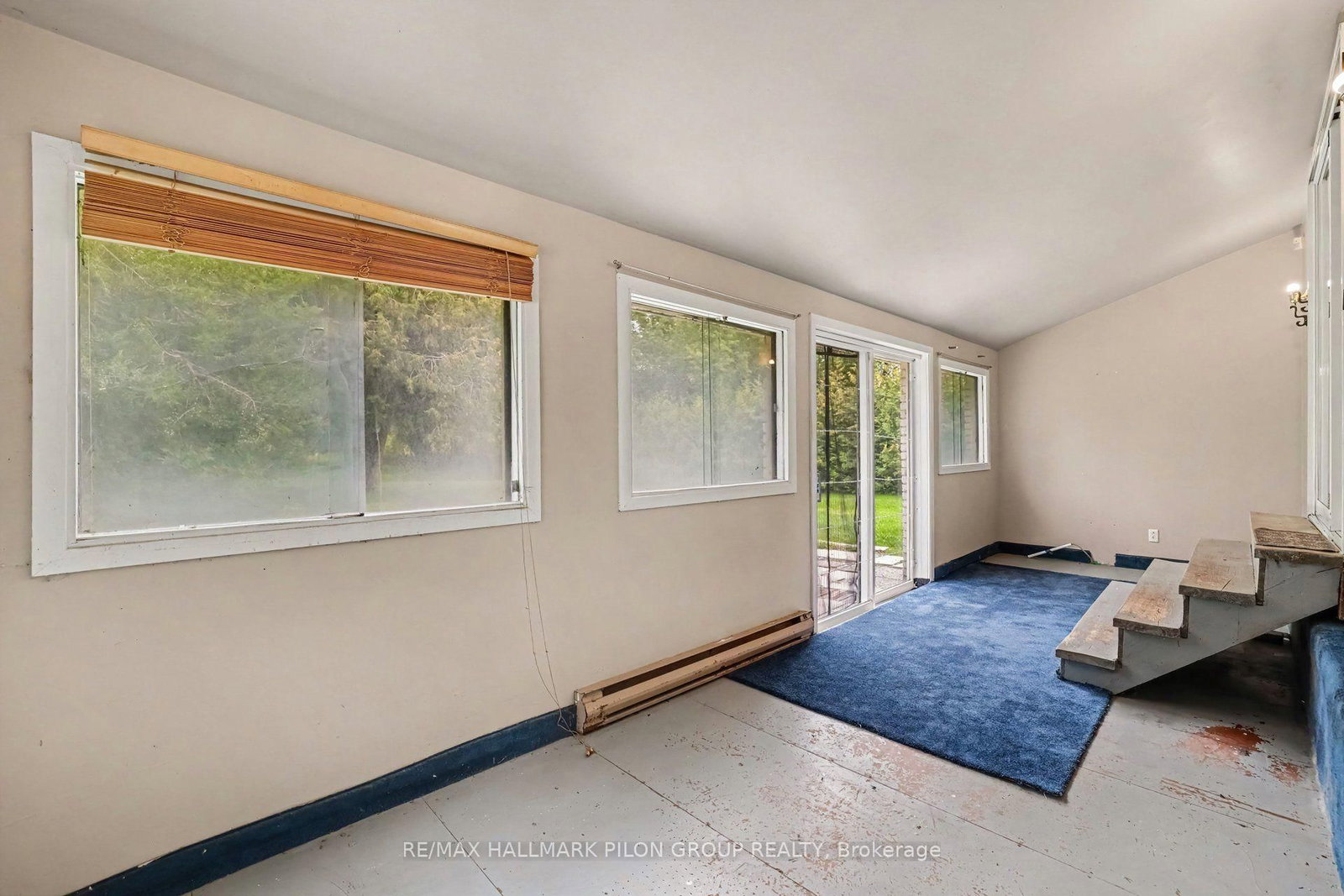 4987 Frank Kenny Road • Vars, ON photo 12