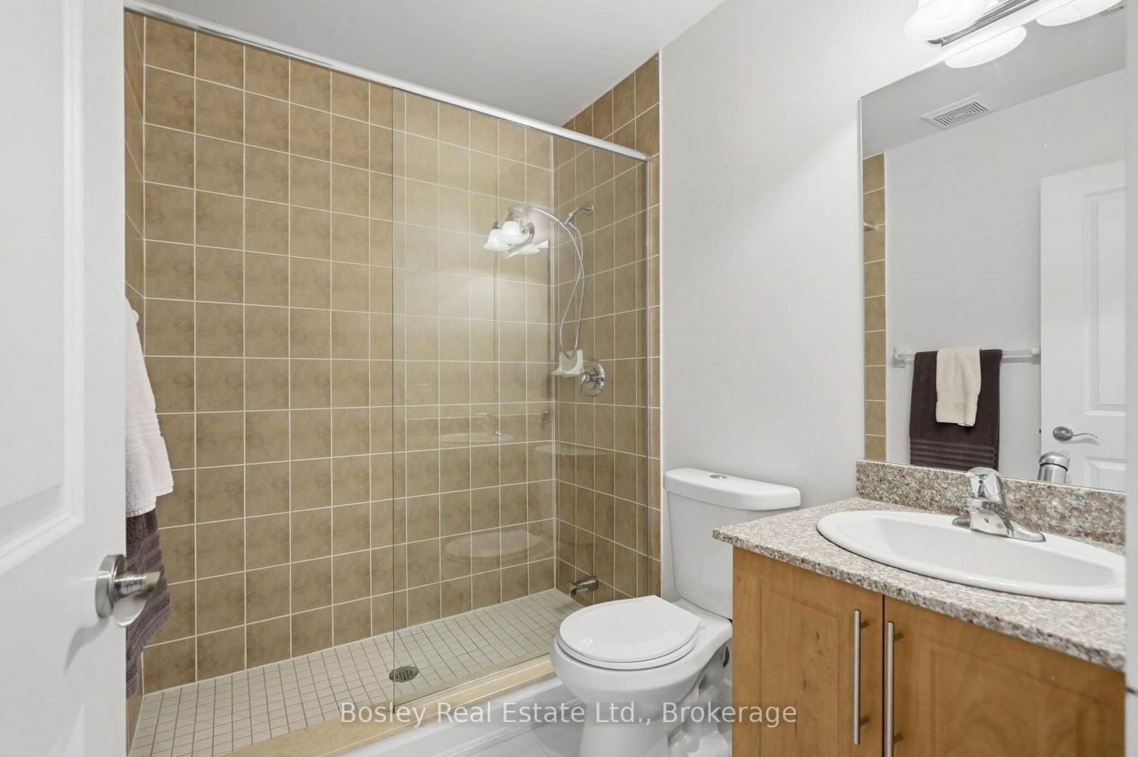 104 Farmgate Road • #8 • Blue Mountains, ON photo 5