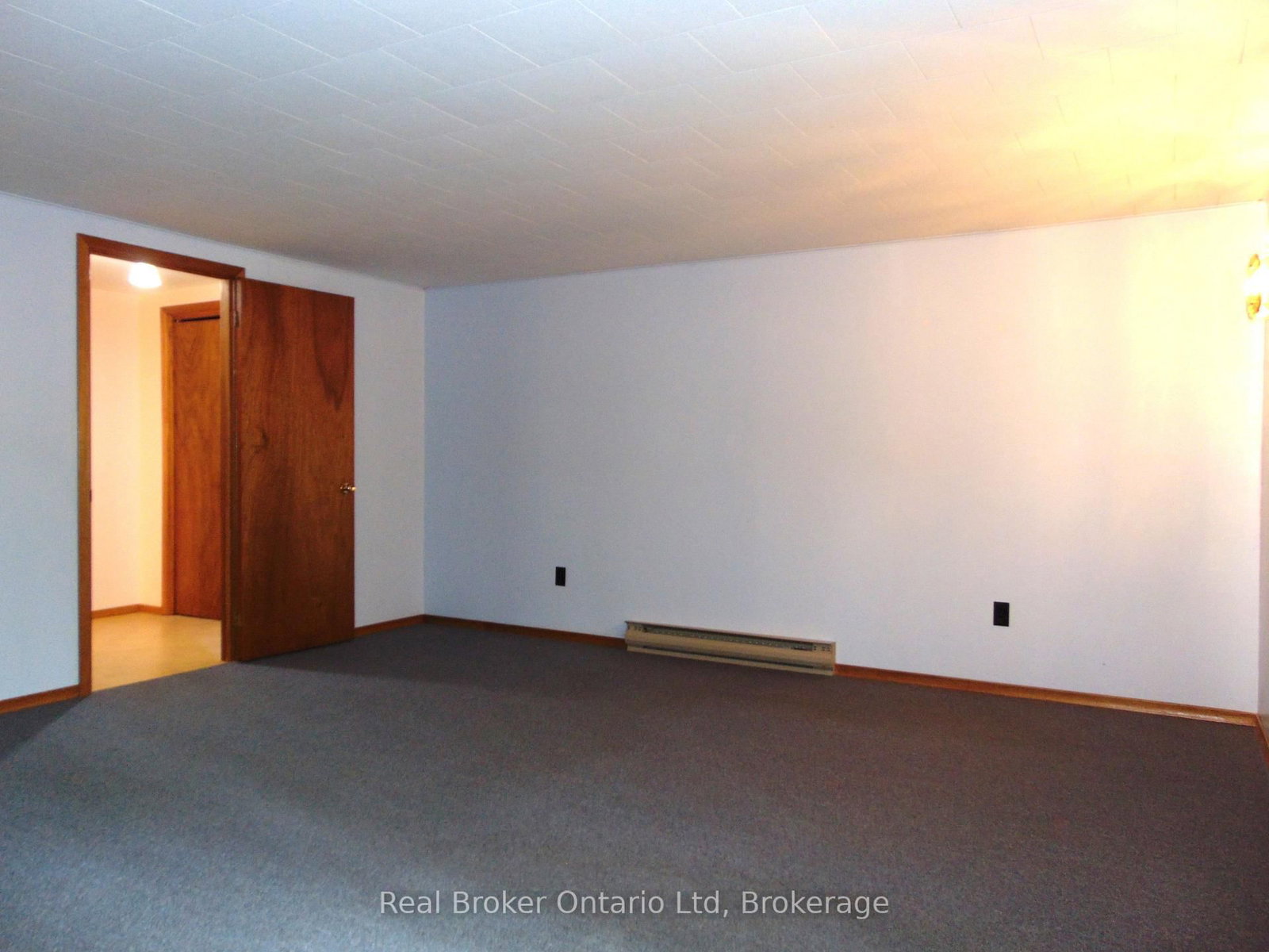 14 Emerson Avenue S • South Bruce Peninsula, ON photo 11