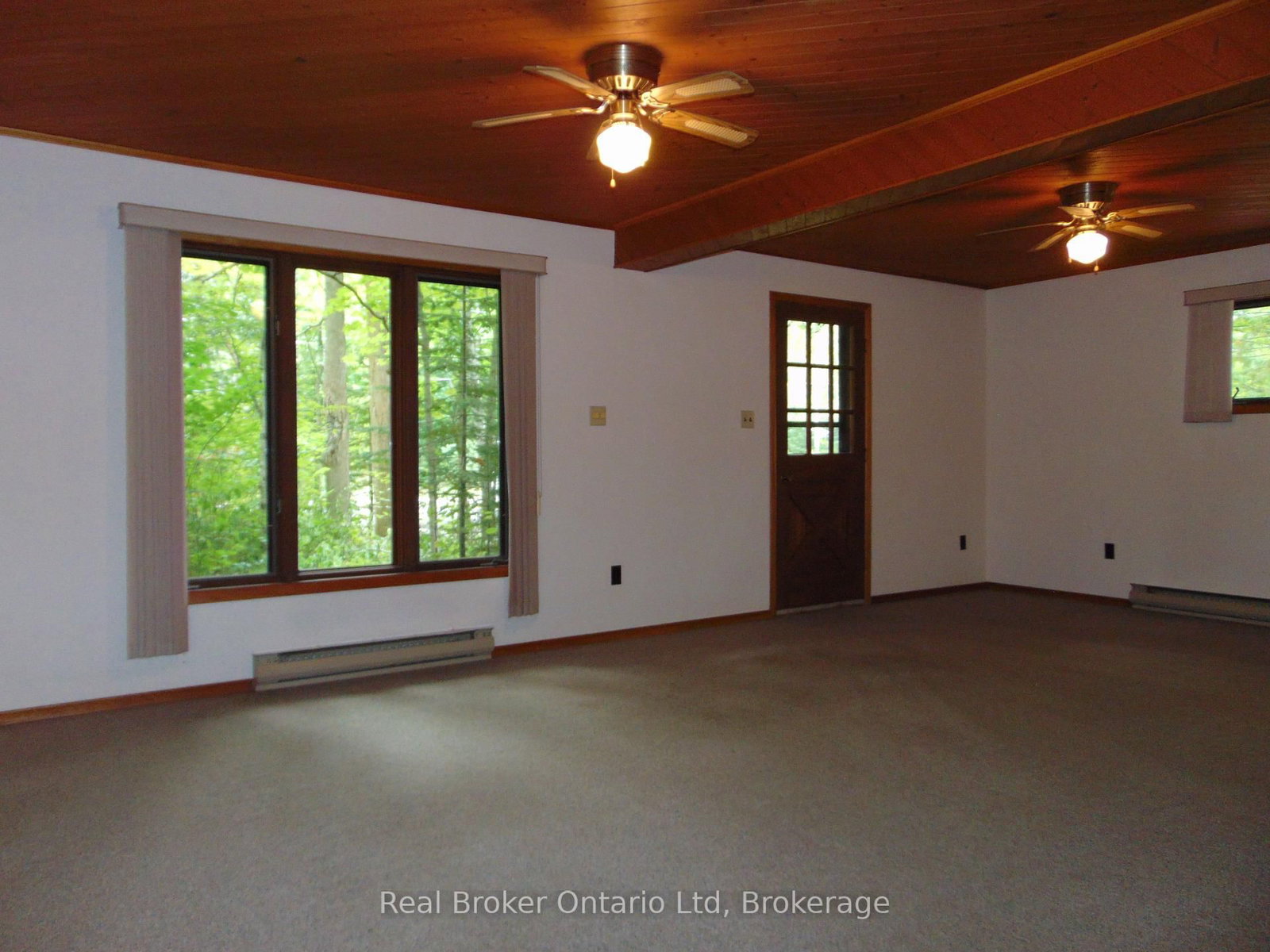14 Emerson Avenue S • South Bruce Peninsula, ON photo 6